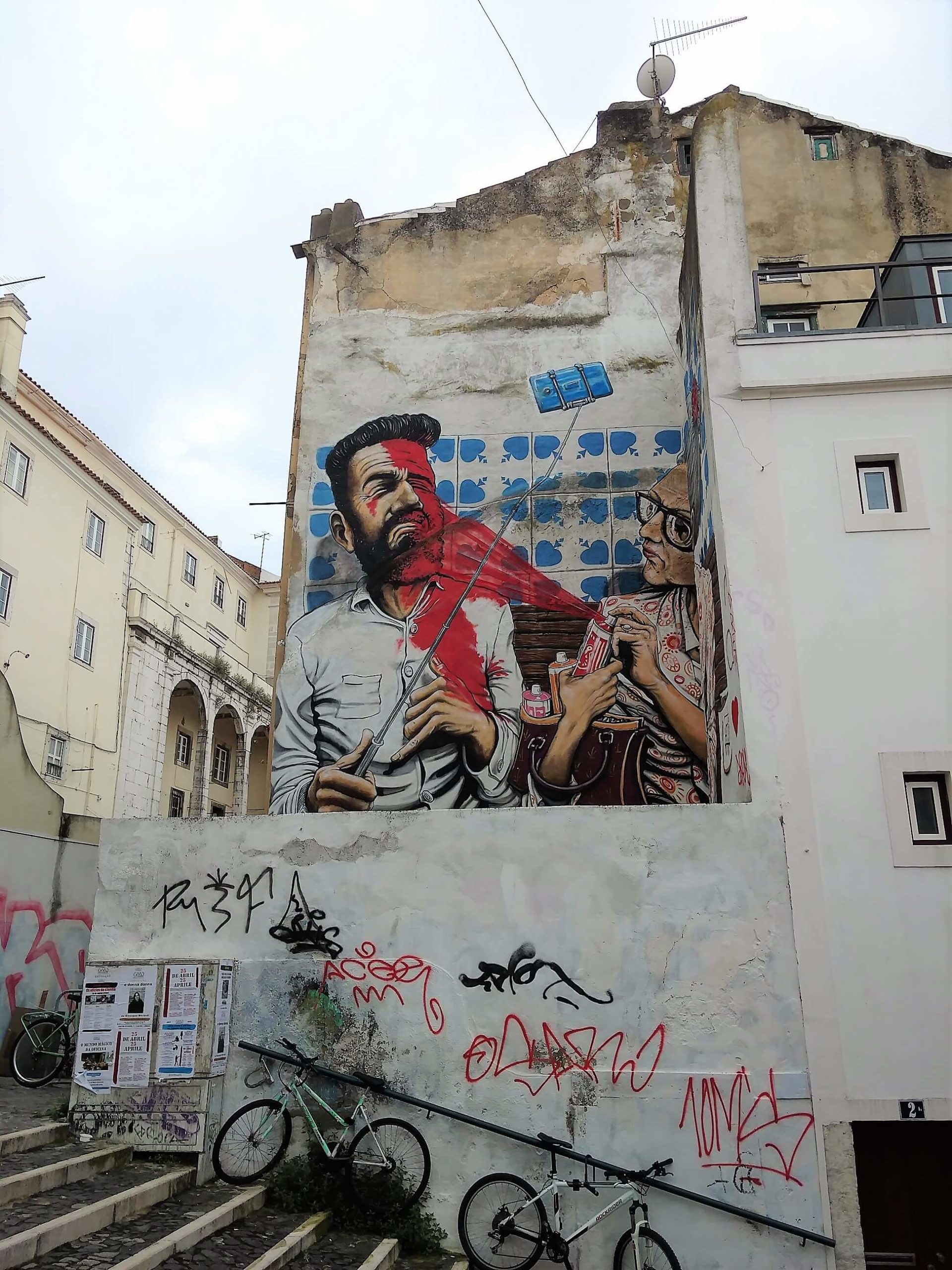 mural Selfie Andrei Tarli